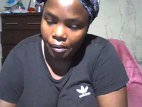 sexybigboobz online show from 21, 12, 2025