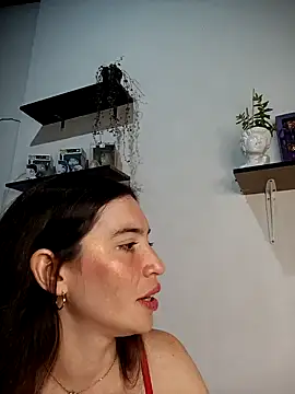 Snapshot of loveuu-bae chatting on 22, 12, 2024 loveuu-bae online show from 22, 12, 2024