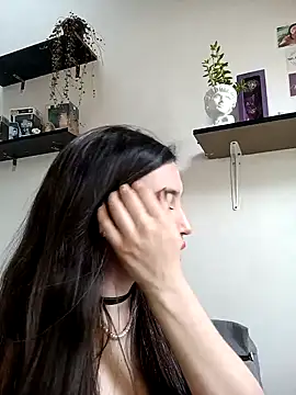 Snapshot of loveuu-bae chatting on 24, 2, 2025 loveuu-bae online show from 24, 2, 2025