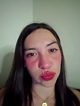 Snapshot of loveuu-bae chatting on 19, 9, 2025 loveuu-bae online show from 19, 9, 2025