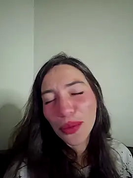 Snapshot of loveuu-bae chatting on 22, 9, 2025 loveuu-bae online show from 22, 9, 2025