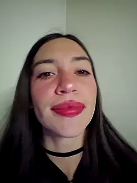 Snapshot of loveuu-bae chatting on 1, 10, 2025 loveuu-bae online show from 1, 10, 2025