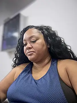 Snapshot of yanza2002 chatting on 30, 12, 2024 yanza2002 online show from 30, 12, 2024