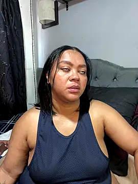 Snapshot of yanza2002 chatting on 23, 11, 2025 yanza2002 online show from 23, 11, 2025