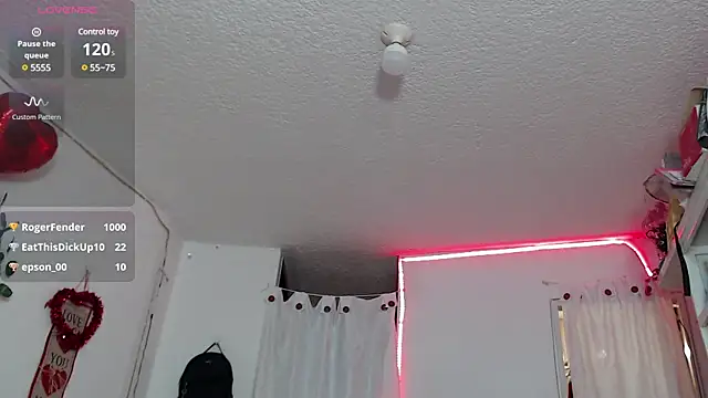 samanthaExsotic online show from 3, 3, 2025