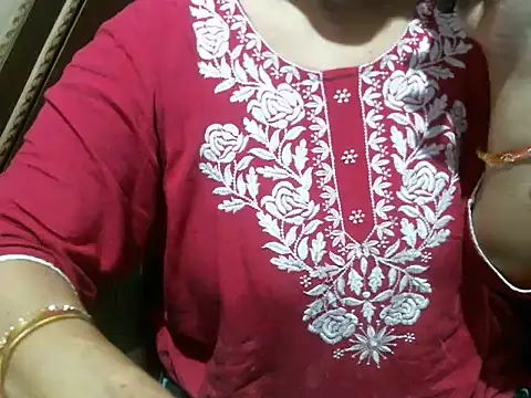 Snapshot of UrsMansi chatting on 14, 7, 2026 UrsMansi online show from 14, 7, 2026