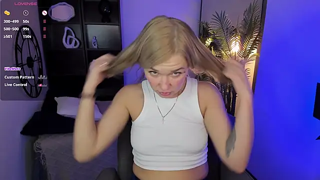 BellaDreamy online show from 2, 12, 2025