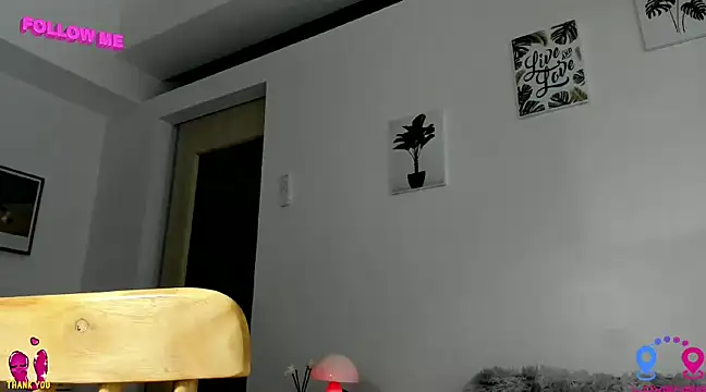 Snapshot of hottycrishina chatting on 2, 3, 2025 hottycrishina online show from 2, 3, 2025