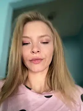 Snapshot of AnastasiaAniess chatting on 24, 2, 2025 AnastasiaAniess online show from 24, 2, 2025