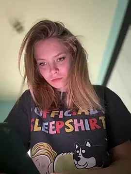 Snapshot of AnastasiaAniess chatting on 1, 3, 2025 AnastasiaAniess online show from 1, 3, 2025