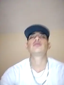 Snapshot of anonymo8976 chatting on 8, 1, 2026 anonymo8976 online show from 8, 1, 2026