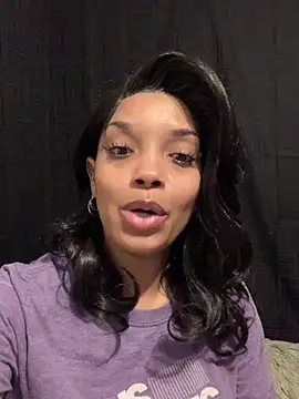 Rakiyahcharms online show from 5, 10, 2025