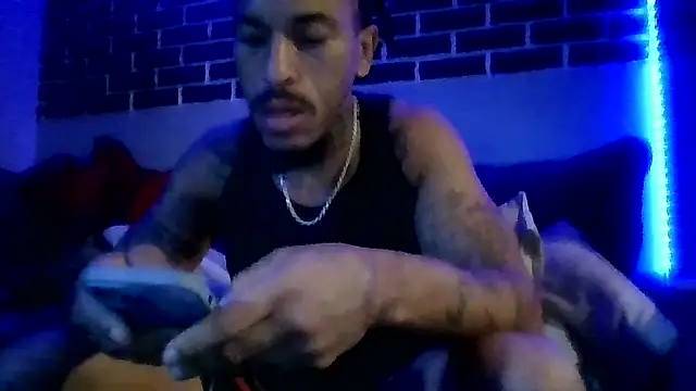 Snapshot of BigWayneBabyXXX chatting on 27, 10, 2025 BigWayneBabyXXX online show from 27, 10, 2025