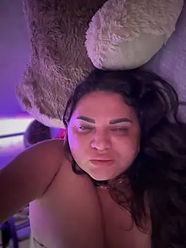 Snapshot of littleRikka chatting on 21, 11, 2025 littleRikka online show from 21, 11, 2025