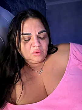 Snapshot of littleRikka chatting on 26, 11, 2025 littleRikka online show from 26, 11, 2025