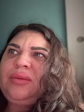 Snapshot of littleRikka chatting on 16, 12, 2025 littleRikka online show from 16, 12, 2025