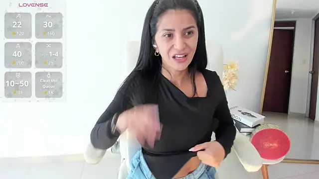 renata t  online show from 17, 4, 2026