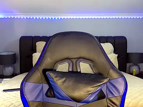 BOOTYBANGER24xx online show from 13, 9, 2025