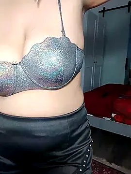 HotSpicyGujju online show from 22, 2, 2025