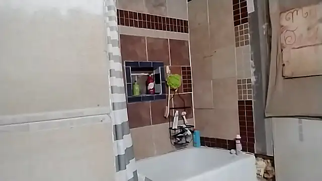 Snapshot of ThickDMatty@xh chatting on 19, 12, 2024 ThickDMattyxh online show from 19, 12, 2024