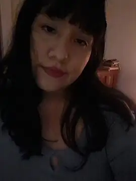 Kalani Engel online show from 4, 3, 2026