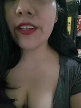 Snapshot of Kalani_Engel chatting on 10, 7, 2026 Kalani Engel online show from 10, 7, 2026