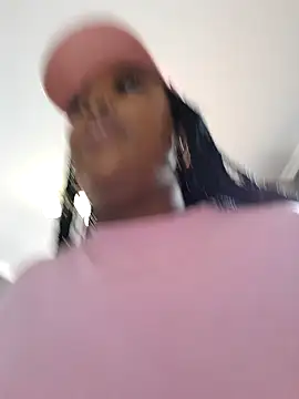 SWEETDOLLY29XX online show from 19, 1, 2026