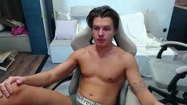 Sunny-Girl1 online show from 12, 10, 2025