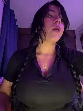 Naiara sex online show from 17, 2, 2026