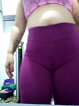 Snapshot of BadMicaela1 chatting on 16, 9, 2025 BadMicaela1 online show from 16, 9, 2025