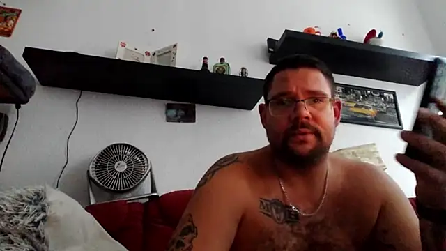 Snapshot of sexykevin17cm chatting on 25, 9, 2025 sexykevin17cm online show from 25, 9, 2025