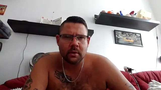 Snapshot of sexykevin17cm chatting on 7, 10, 2025 sexykevin17cm online show from 7, 10, 2025