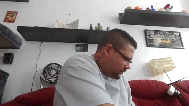 Snapshot of sexykevin17cm chatting on 16, 10, 2025 sexykevin17cm online show from 16, 10, 2025