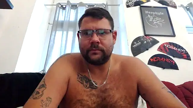 Snapshot of sexykevin17cm chatting on 28, 10, 2025 sexykevin17cm online show from 28, 10, 2025