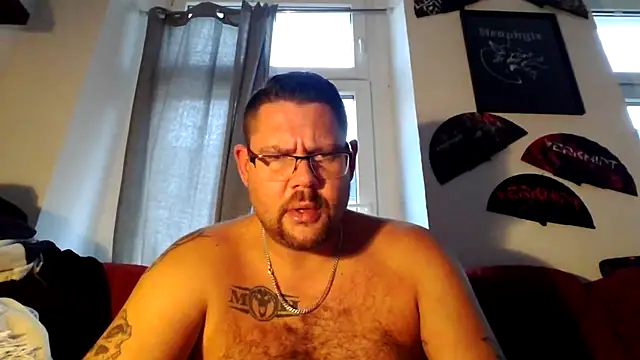 Snapshot of sexykevin17cm chatting on 18, 11, 2025 sexykevin17cm online show from 18, 11, 2025