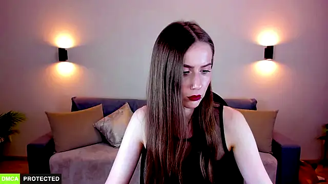 TheWoman   online show from 3, 3, 2026