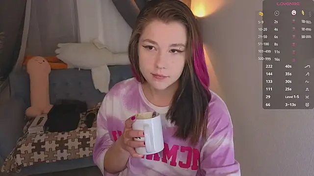 Mira Falls online show from 11, 9, 2025