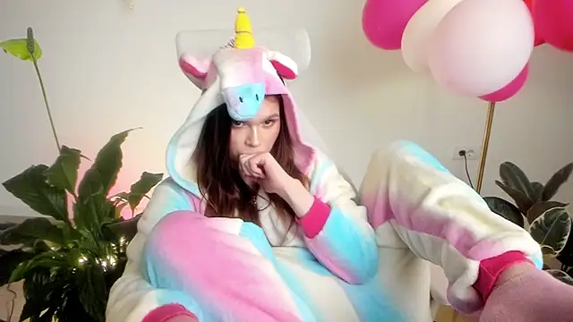 Snapshot of Pokemeboy chatting on 16, 3, 2025 Pokemeboy online show from 16, 3, 2025