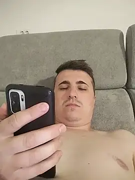 MrNoBoDy000 online show from 18, 5, 2026