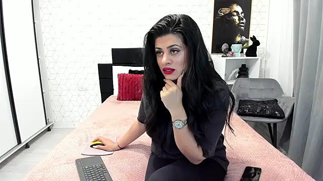 Snapshot of Heidix chatting on 18, 5, 2026 Heidix online show from 18, 5, 2026