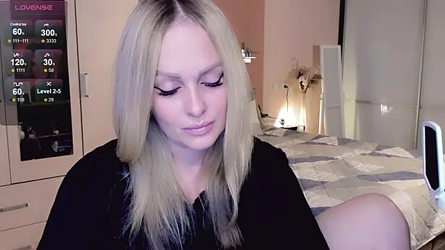 Libby Nora online show from 24, 10, 2025