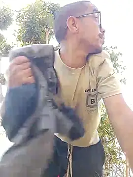 Snapshot of Luckyking1 chatting on 7, 4, 2026 Luckyking1 online show from 7, 4, 2026