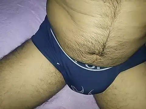 Snapshot of robertocastillo-2017 chatting on 15, 9, 2025 robertocastillo-2017 online show from 15, 9, 2025