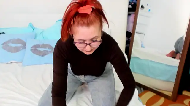 IvyHotFoxy online show from 18, 3, 2025