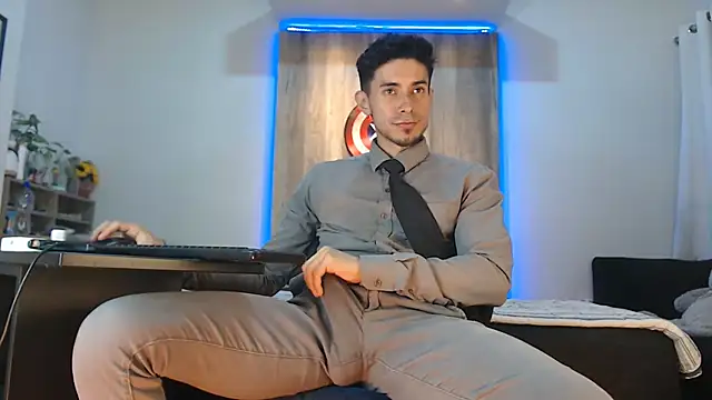 Snapshot of Andrew_4_ chatting on 9, 11, 2025 Andrew 4 online show from 9, 11, 2025