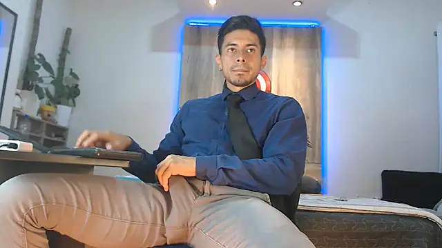 Snapshot of Andrew_4_ chatting on 7, 2, 2026 Andrew 4 online show from 7, 2, 2026