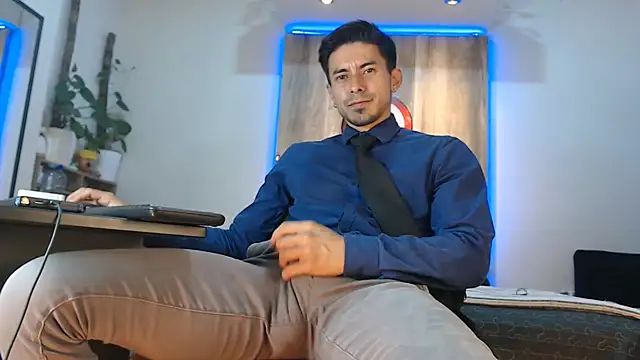 Snapshot of Andrew_4_ chatting on 12, 2, 2026 Andrew 4 online show from 12, 2, 2026