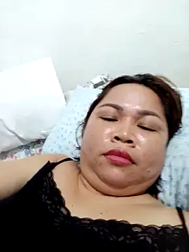 XXLorie 02 online show from 17, 9, 2025