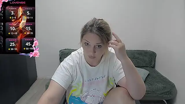 Snapshot of erikaerika chatting on 6, 7, 2026 erikaerika online show from 6, 7, 2026