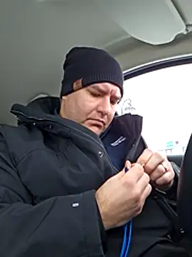 Andrew1900529 online show from 9, 1, 2026